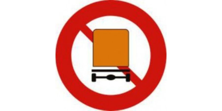 Biển Cấm Xe Tải: Hướng Dẫn Toàn Diện Về Các Loại Biển Báo và Quy Định 2025 6 Biển P.106c - Cấm xe chở hàng nguy hiểm