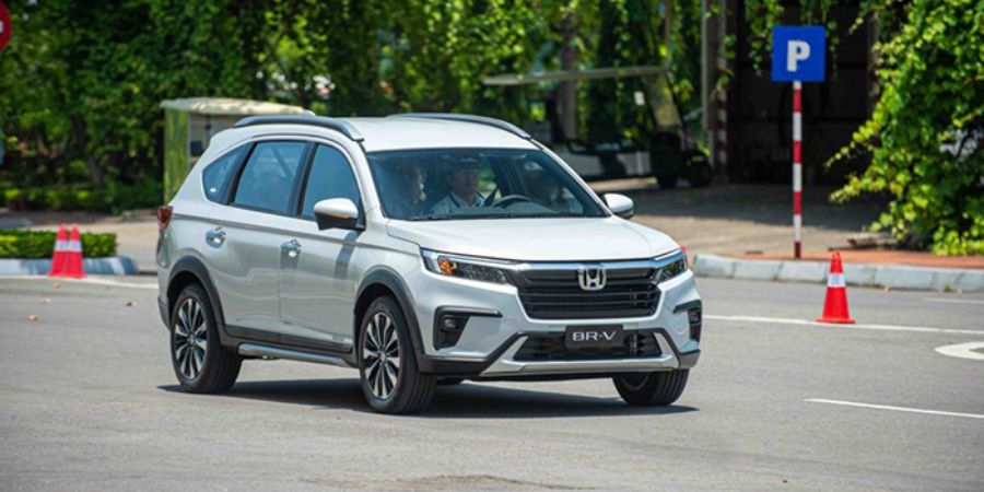 Top 10 Xe 7 Chỗ Giá Rẻ Đáng Mua Nhất 2025: Tư Vấn Chi Tiết Từ Chuyên Gia 10 Honda BR-V - Vận Hành Mạnh Mẽ, An Toàn Vượt Trội