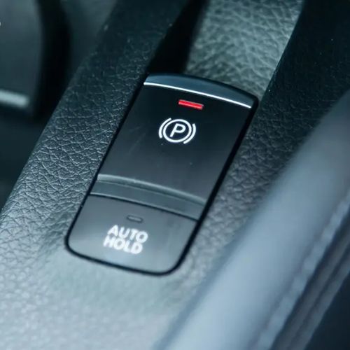 Auto Hold: Tính Năng Giữ Phanh Tự Động Tiện Lợi Tăng An Toàn