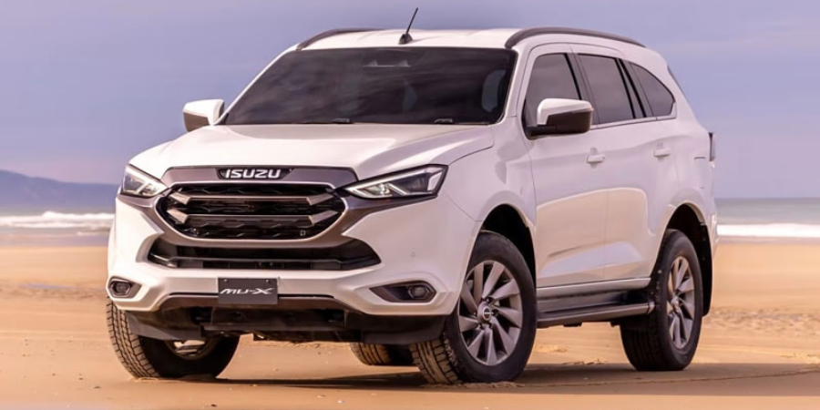 Top 10 mẫu xe 7 chỗ gầm cao hot nhất thị trường Việt Nam 8 Isuzu mu X – ben bi kinh te