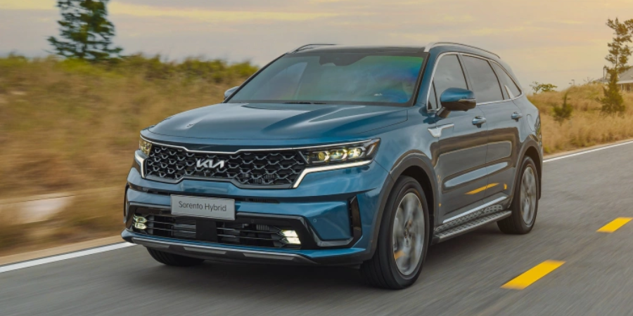 Top 10 mẫu xe 7 chỗ gầm cao hot nhất thị trường Việt Nam 5 Kia Sorento – tien nghi va cong nghe Han Quoc
