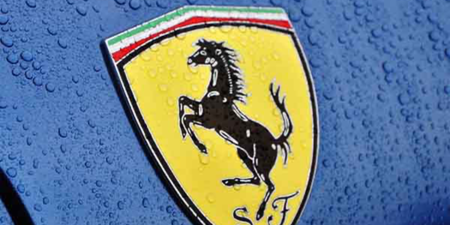 Các logo xe hơi nổi tiếng thế giới 7 Logo Ferrari thanh lap nam 1939